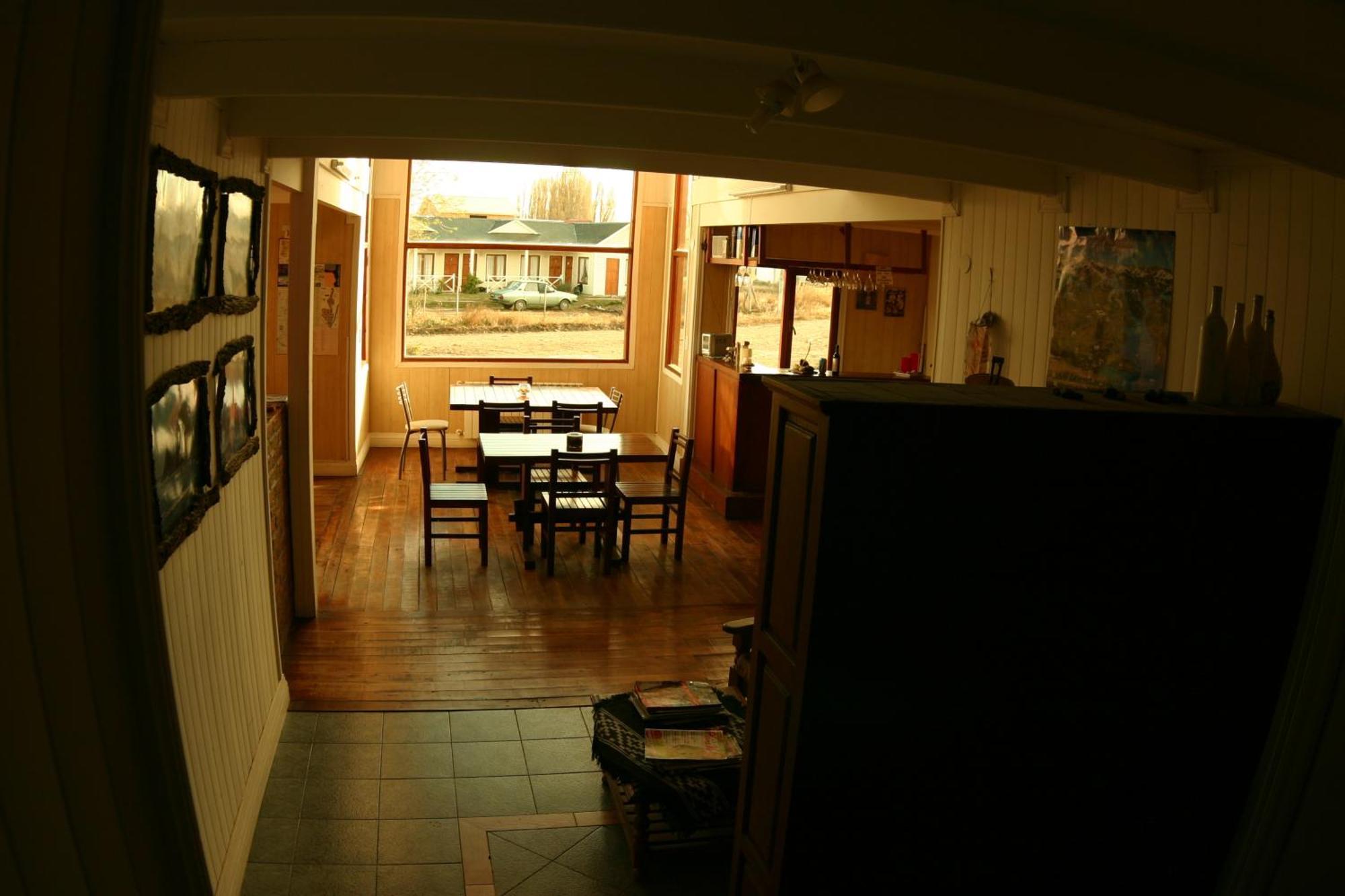 Hostel De Las Manos El Calafate Exterior photo